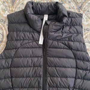 Lululemon down vest size 4. Like new.